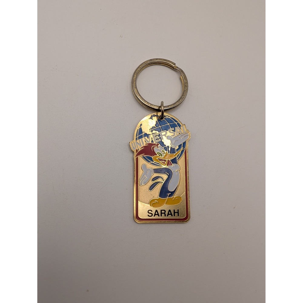 Universal‎ Studios Vtg Florida Woody Woodpecker Sarah Keychain Gold Tone Metal